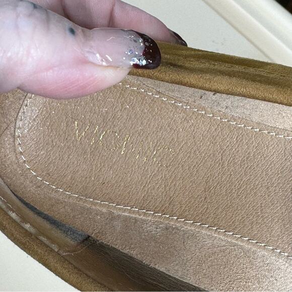 Vionic Honor Ashby Suede Driving Moccasin - Picture 7 of 9